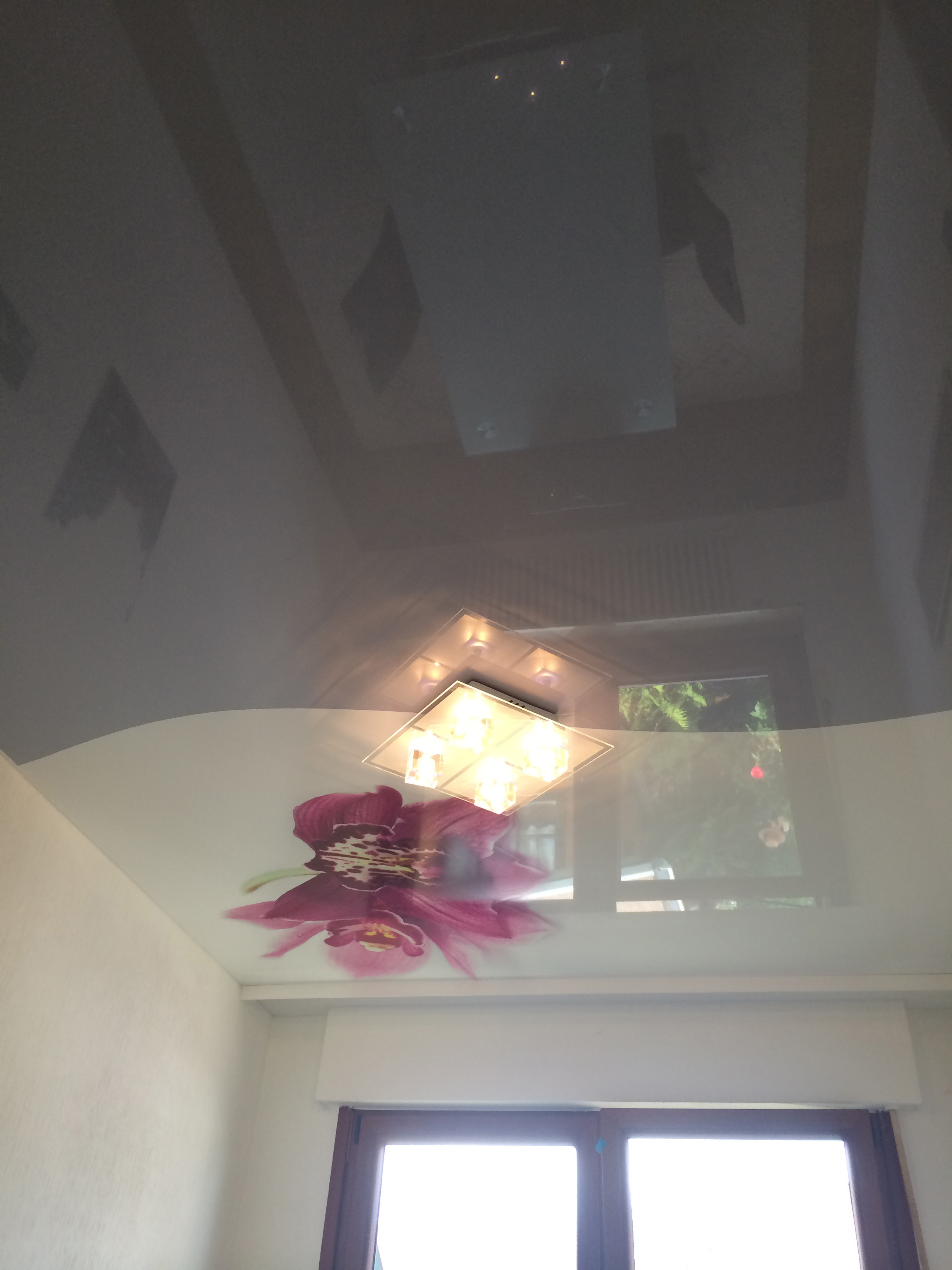 Gewerbliche Spanndecke